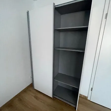 Exklusives Mit Geteiltem Bad Und Kueche Kg Stadtilm