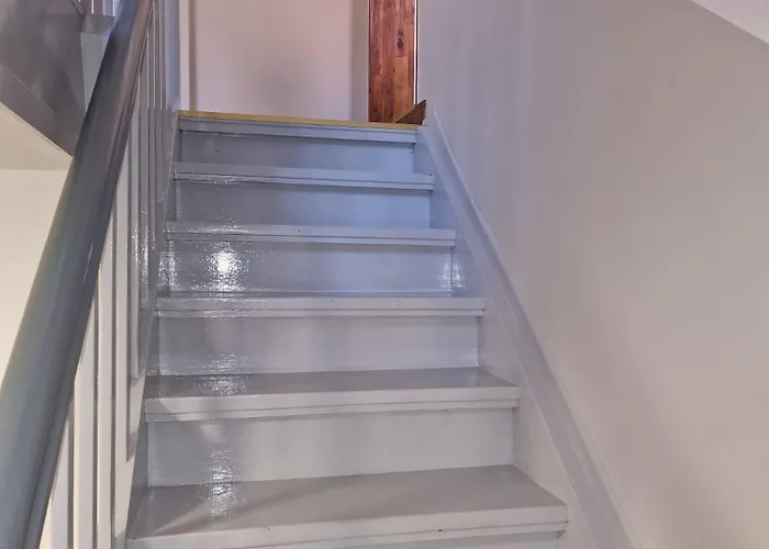 Apartamento Exklusives Mit Geteiltem Bad Und Küche Kg