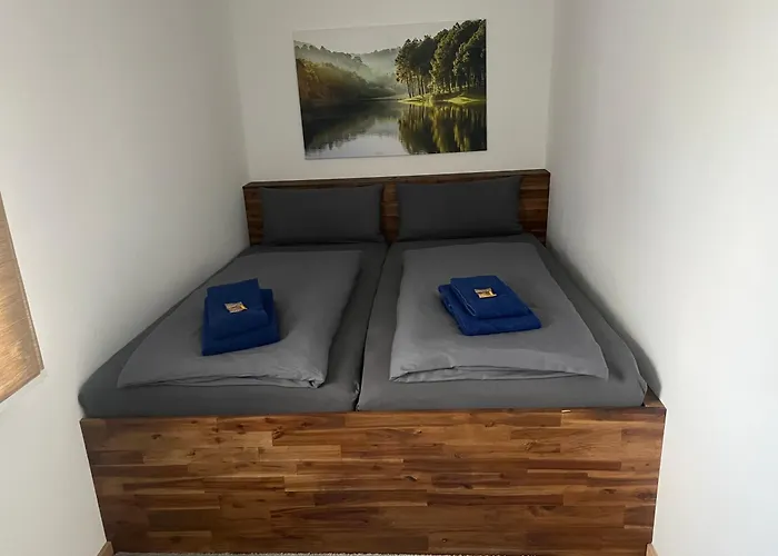 Exklusives Mit Geteiltem Bad Und Küche Kg Apartamento